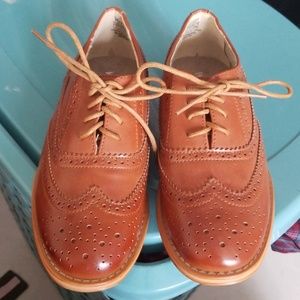 Oxford shoes